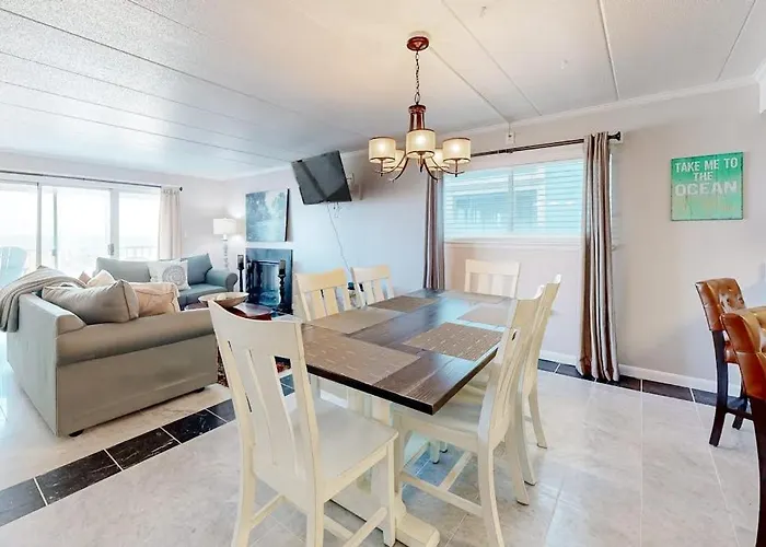 Waterfront Family-friendly With Private Balcony Ac Shared Outdoor Pool Ocean City